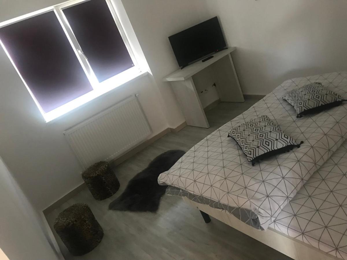 Casa Ryana Self Check-In Motel Gilau Ngoại thất bức ảnh